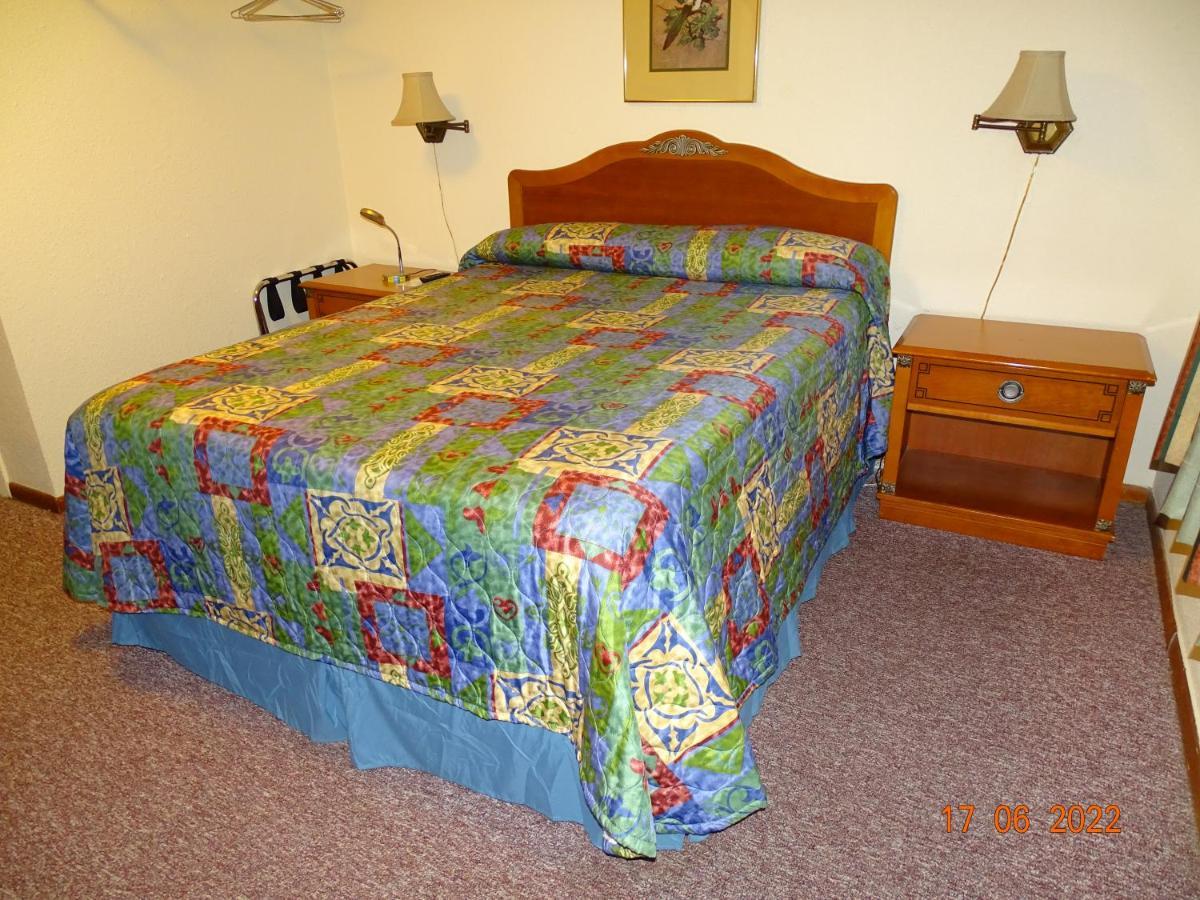 Best Budget Inn Carthage Exterior foto