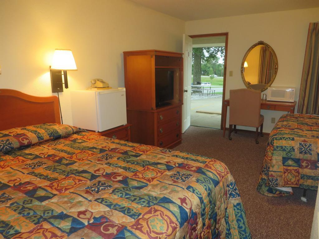 Best Budget Inn Carthage Quarto foto